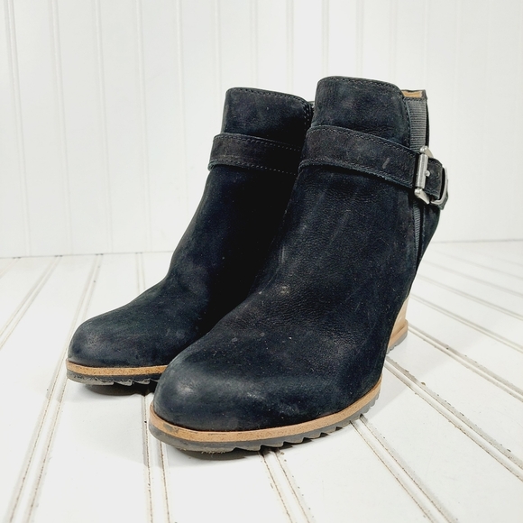 Caslon Addison Suede Almond Toe Wedge Buckle Ankle Booties D443 - Picture 2 of 12